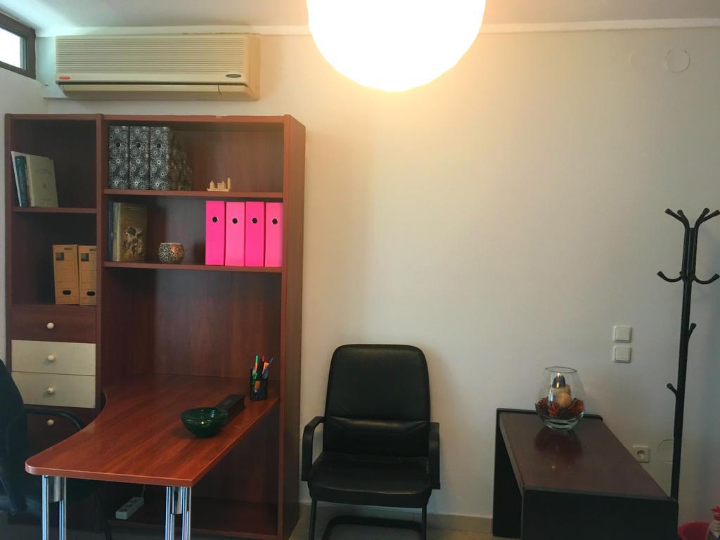Apartment Office-studio Theoxaris