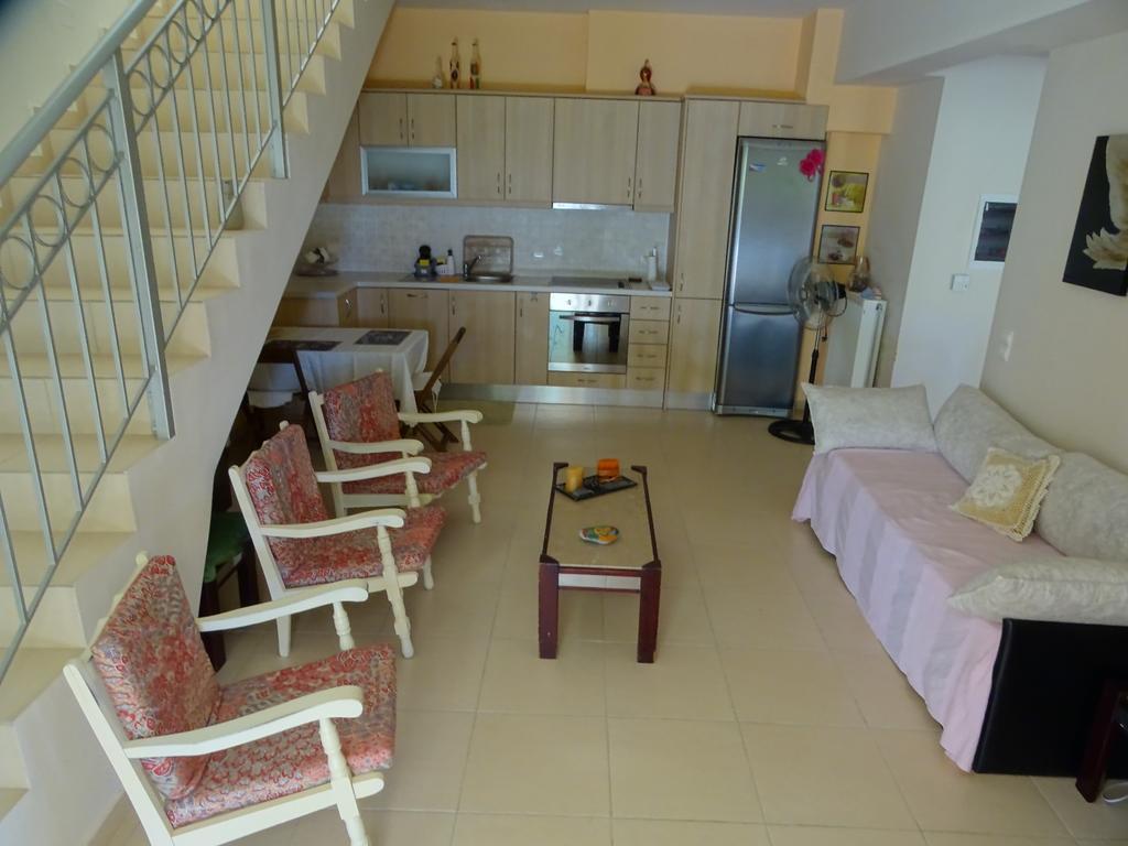 Cretamos Seaside