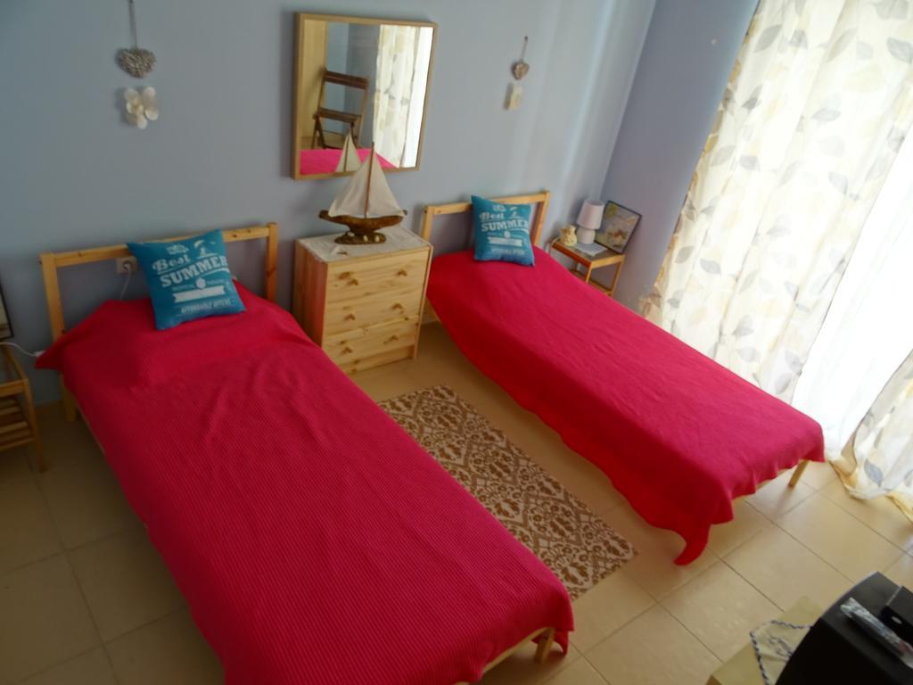 Cretamos Seaside
