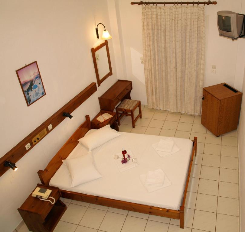Levante 2* Kamari (Santorini)