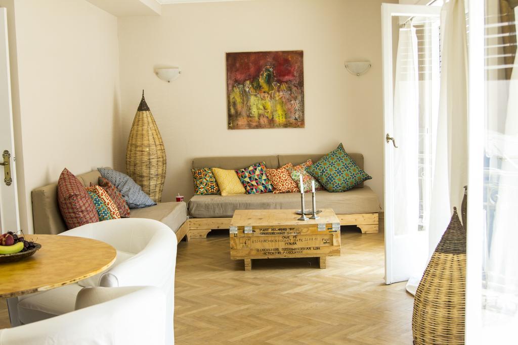 The Helios Flat Athens