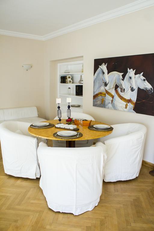 The Helios Flat