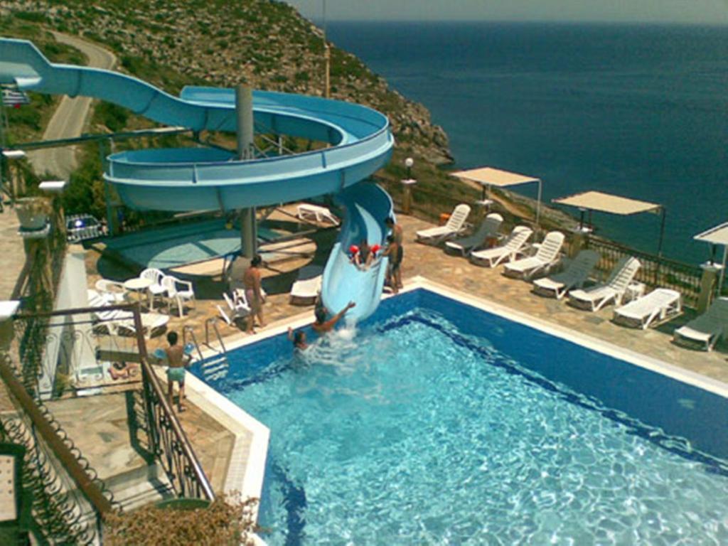 Blue Hotel 3*