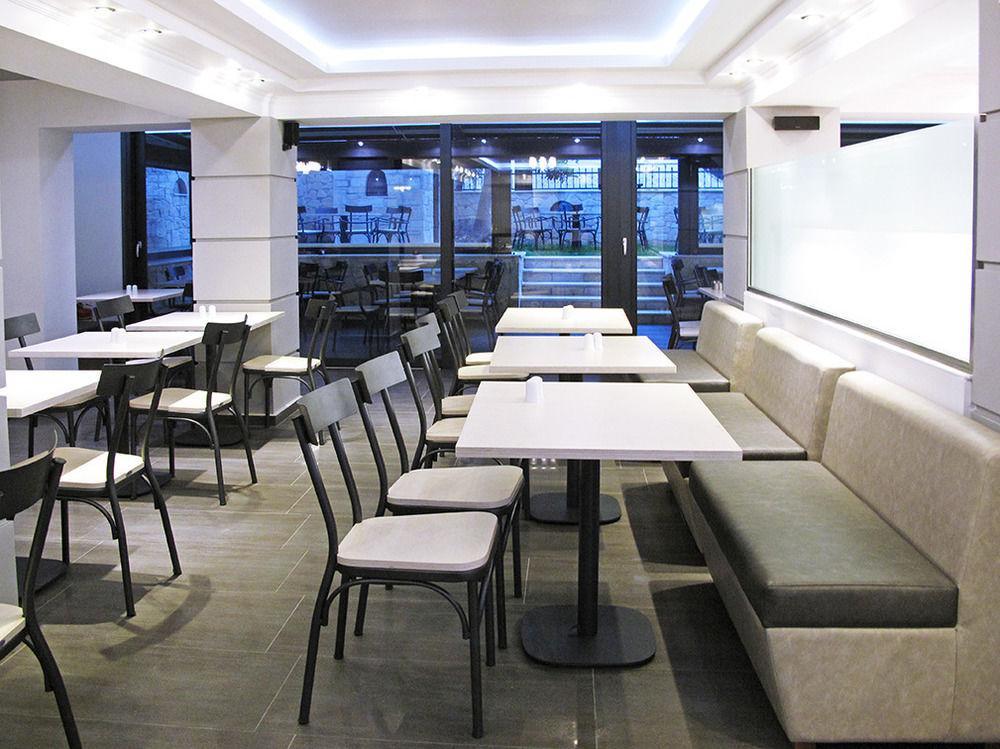 Aparthotel Anemos 2*
