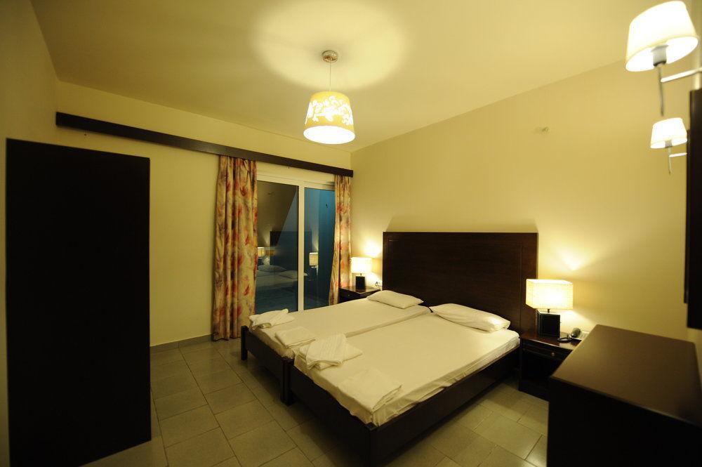 Hotel Ialysos City Hotel 3*