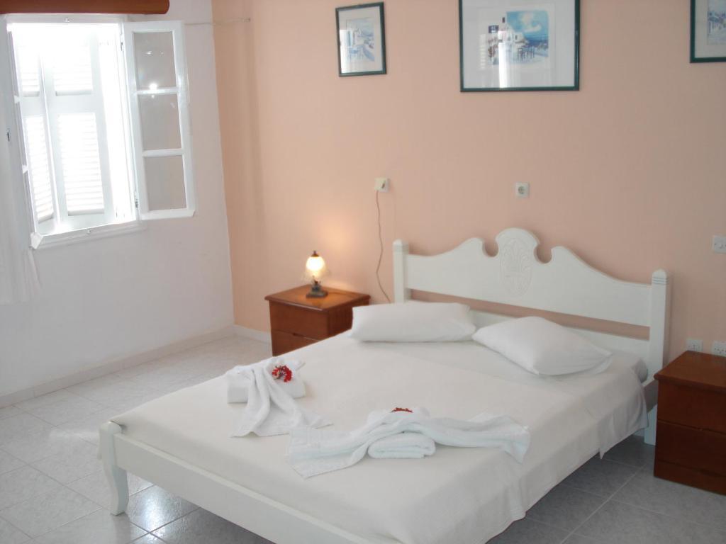 Abyssanto Oia (Santorini)