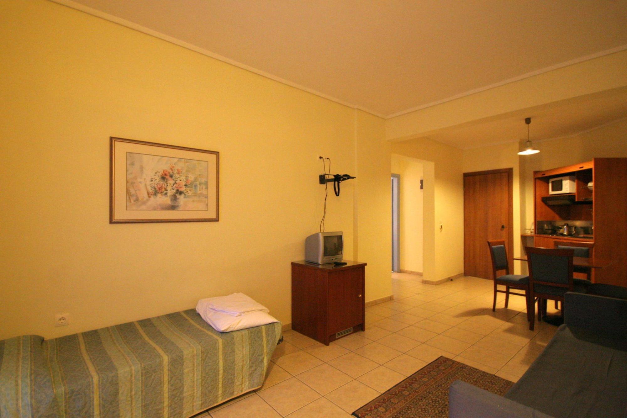 Theodorou Aparthotel Psalidi (Kos)