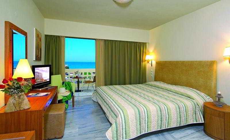 Santa Marina Resort Gazi