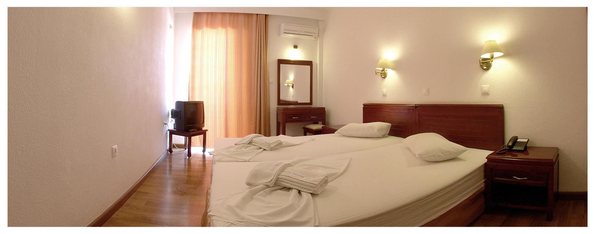 Santa Marina Aparthotel