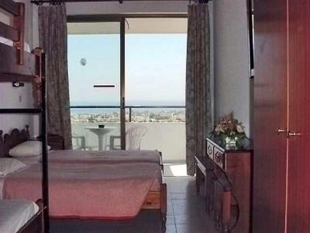 Maran Hotel 2*