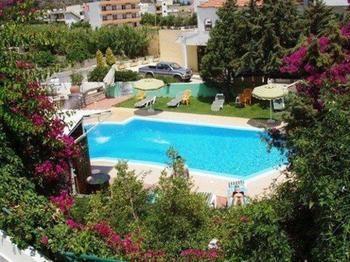 Vera Aparthotel 2*