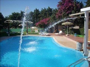 Vera Aparthotel