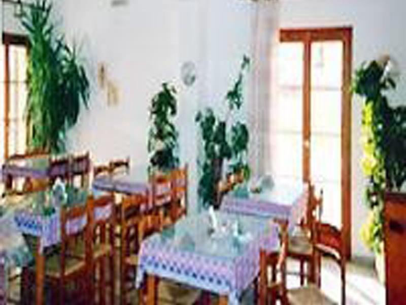 Estia Hotel