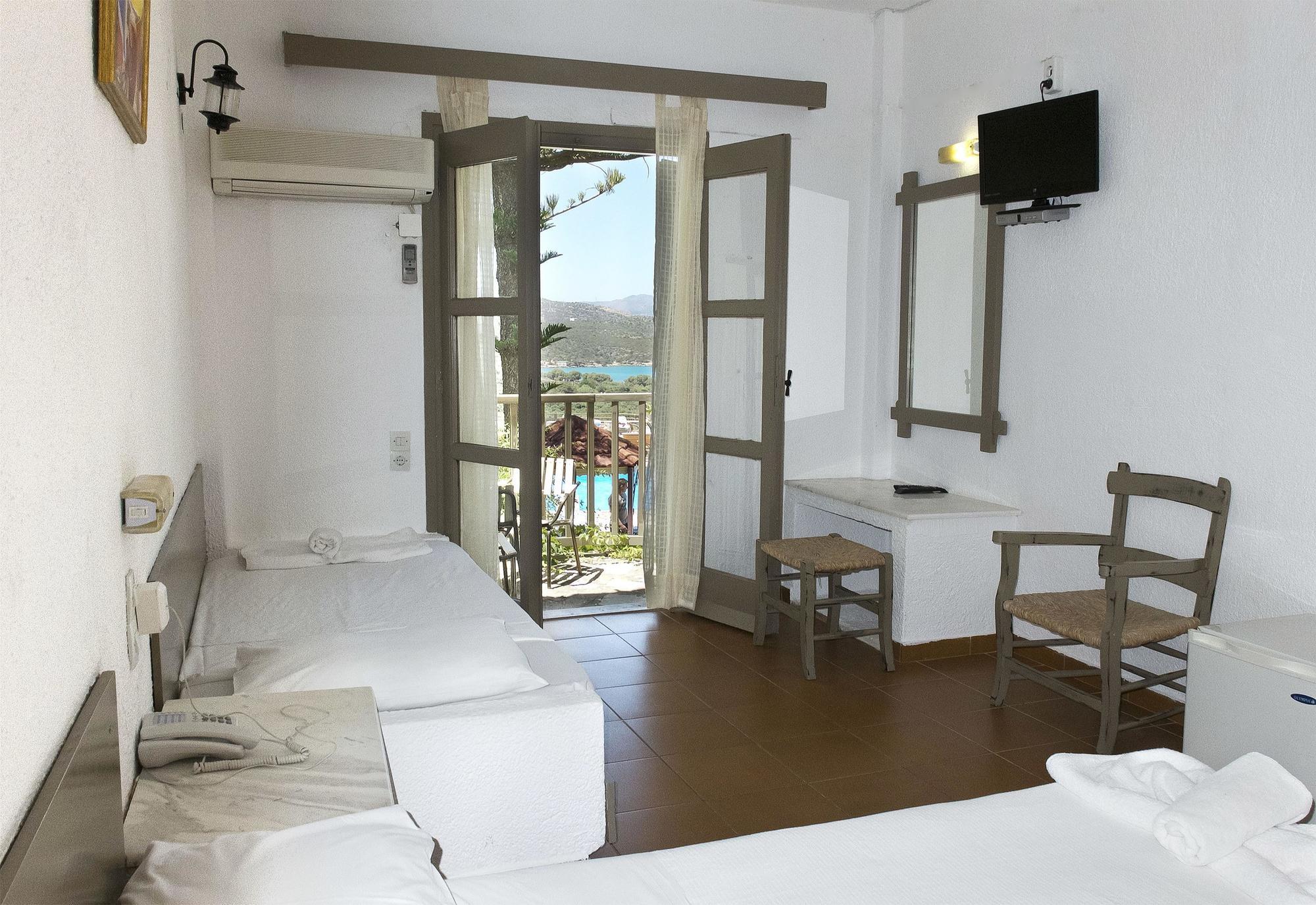 Elpida Village 4*