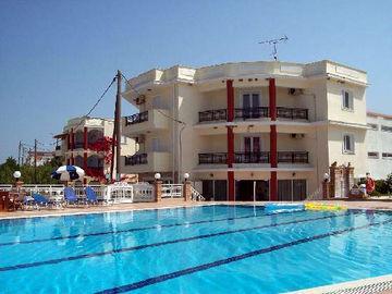 Karras Annex Hotel