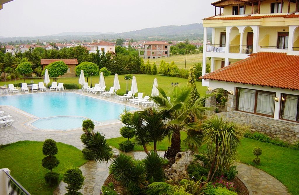 Acrotel Lily Ann Village Hotel