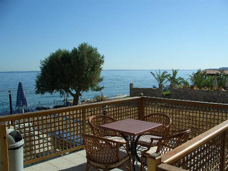 Danaos Apartment *