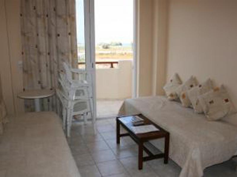 Danaos Apartment *