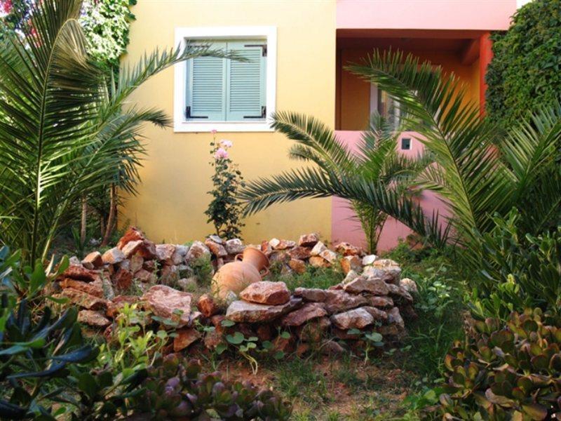 Minos Bay Apartment