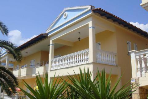 Aparthotel Rigakis