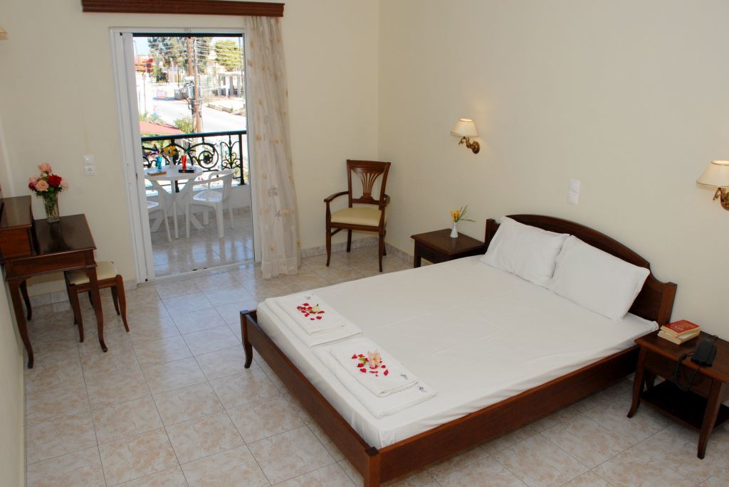 Aphrodite Hotel 3*