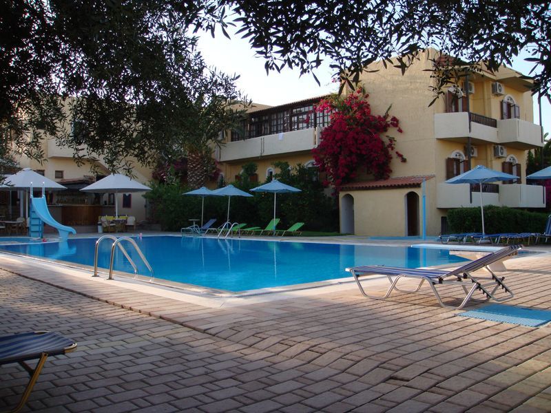 Lili Hotel
