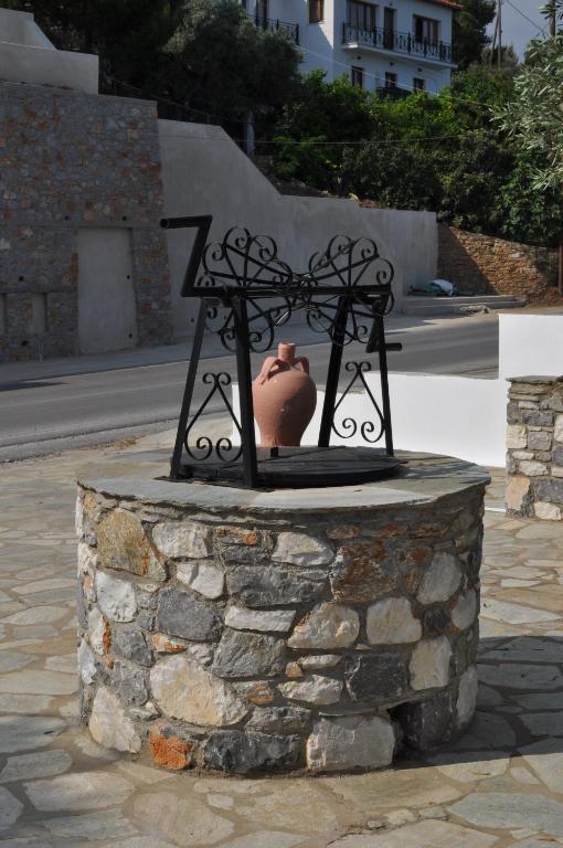 Kim * Achladies (Skiathos)