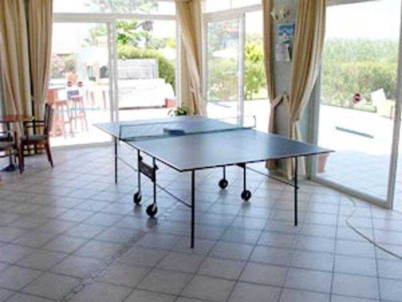 Nefeli 4*