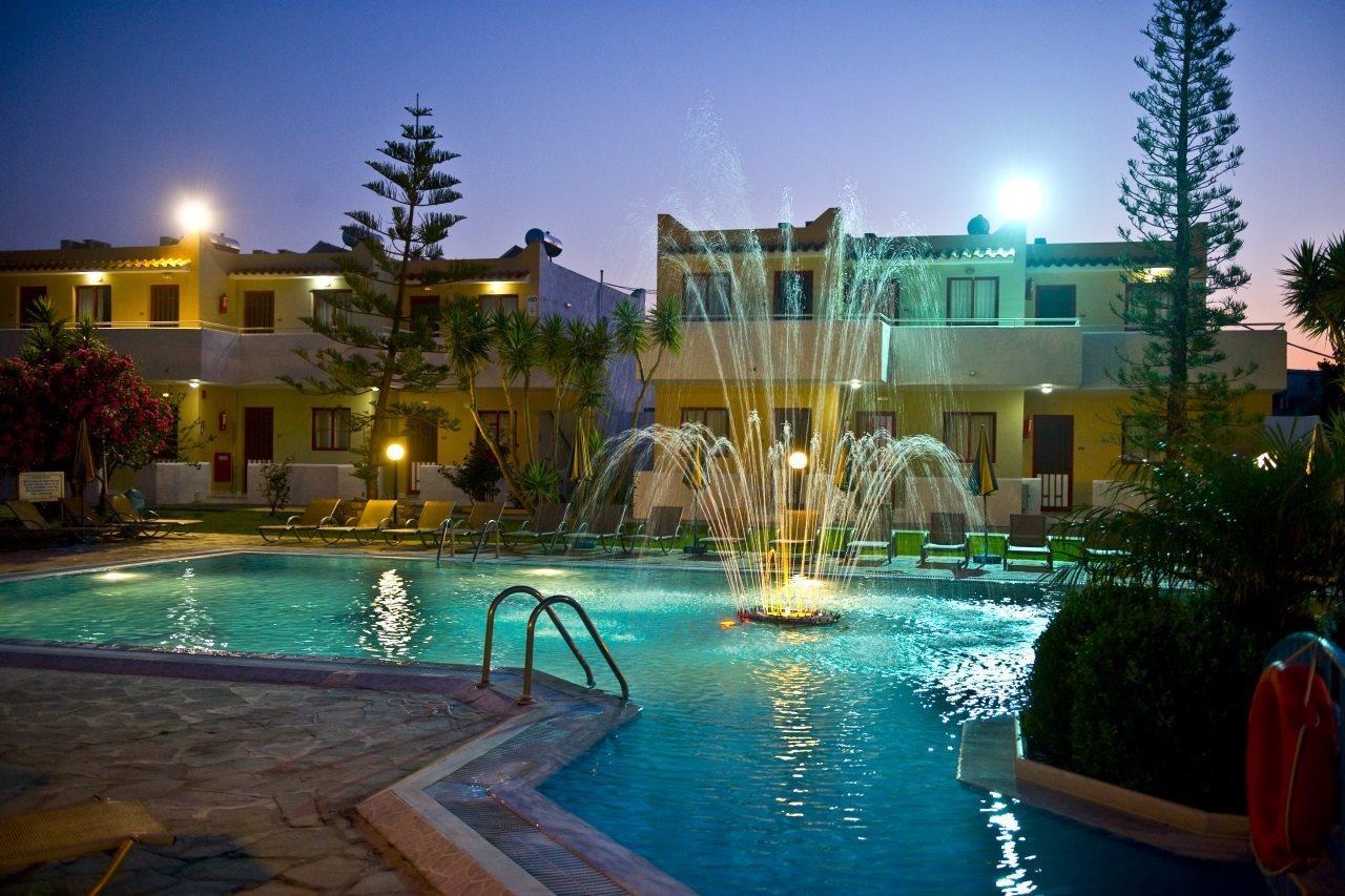Lenaki Apartment *