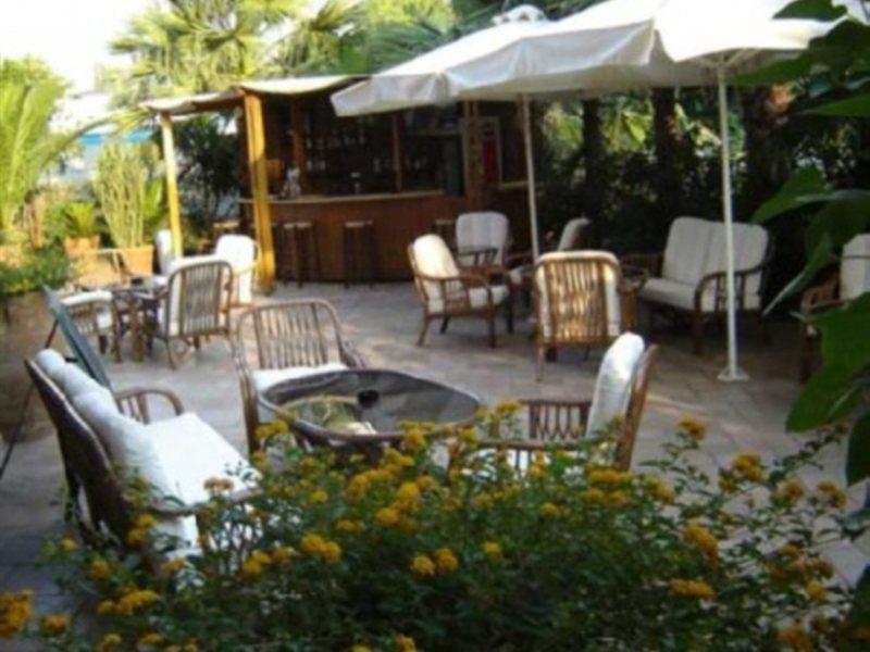 Golden Sun Hotel