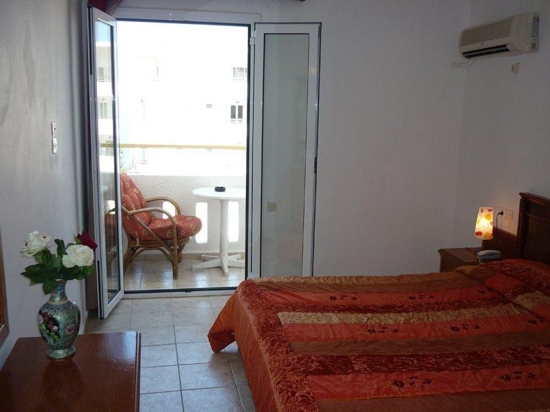 Pela Maria (adults Only) 3*