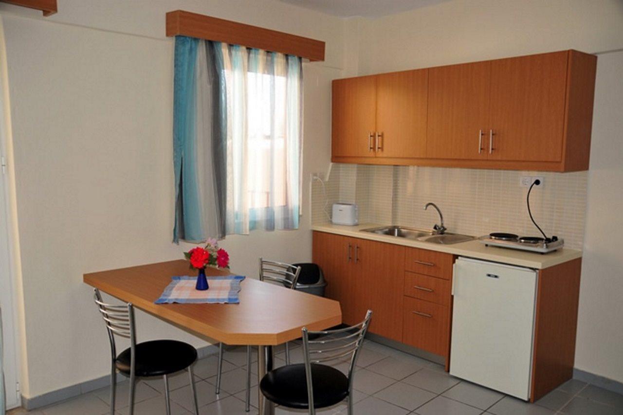Acropolis Aparthotel Hersonissos (Crete)