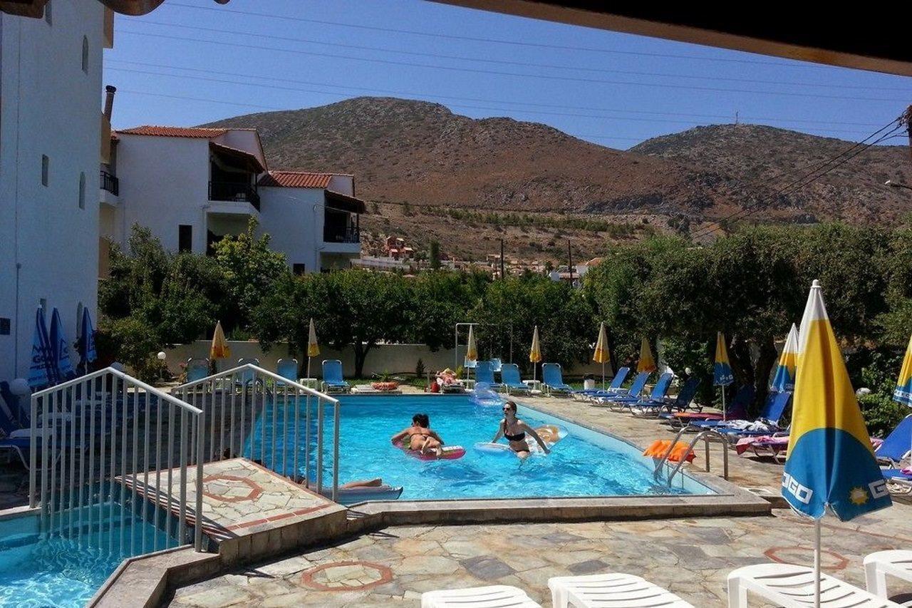 Krits Hotel