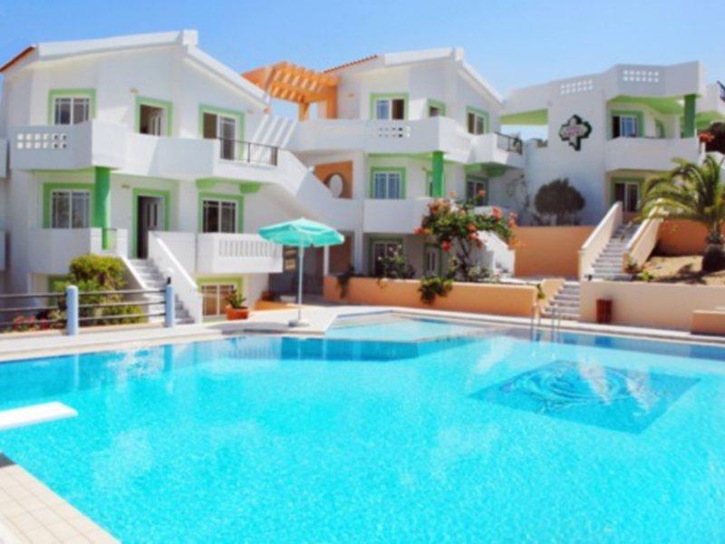 Life Apartment *