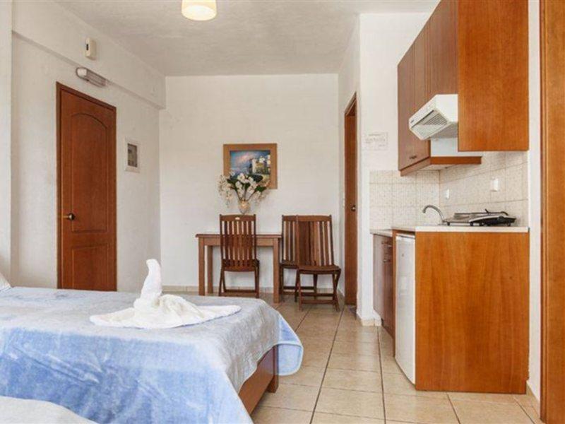 Nana Angela Aparthotel Hersonissos (Crete)
