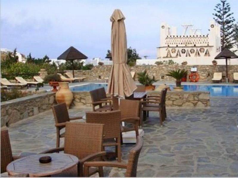Vienoula's Garden Hotel 4*