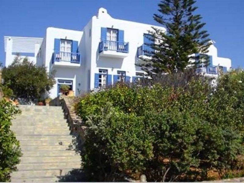 Vienoula's Garden Hotel