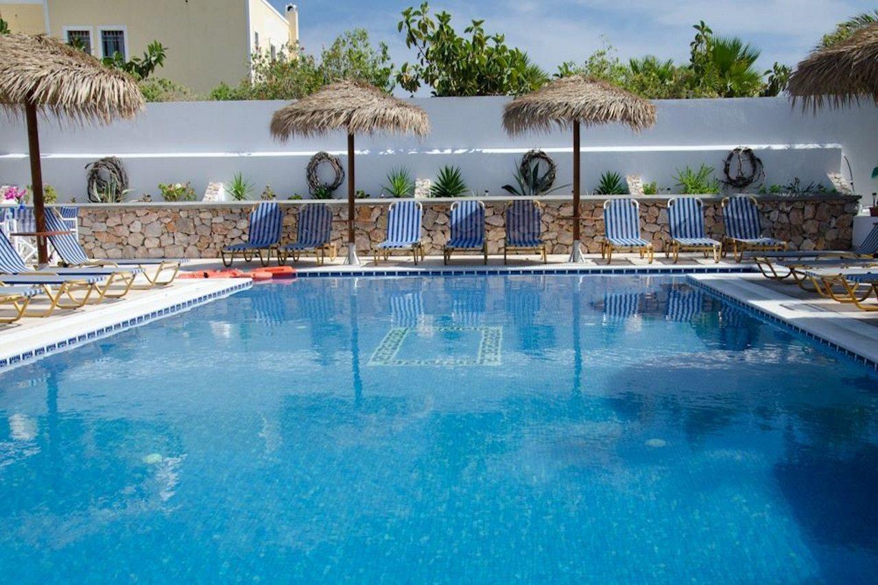 Angira Hotel