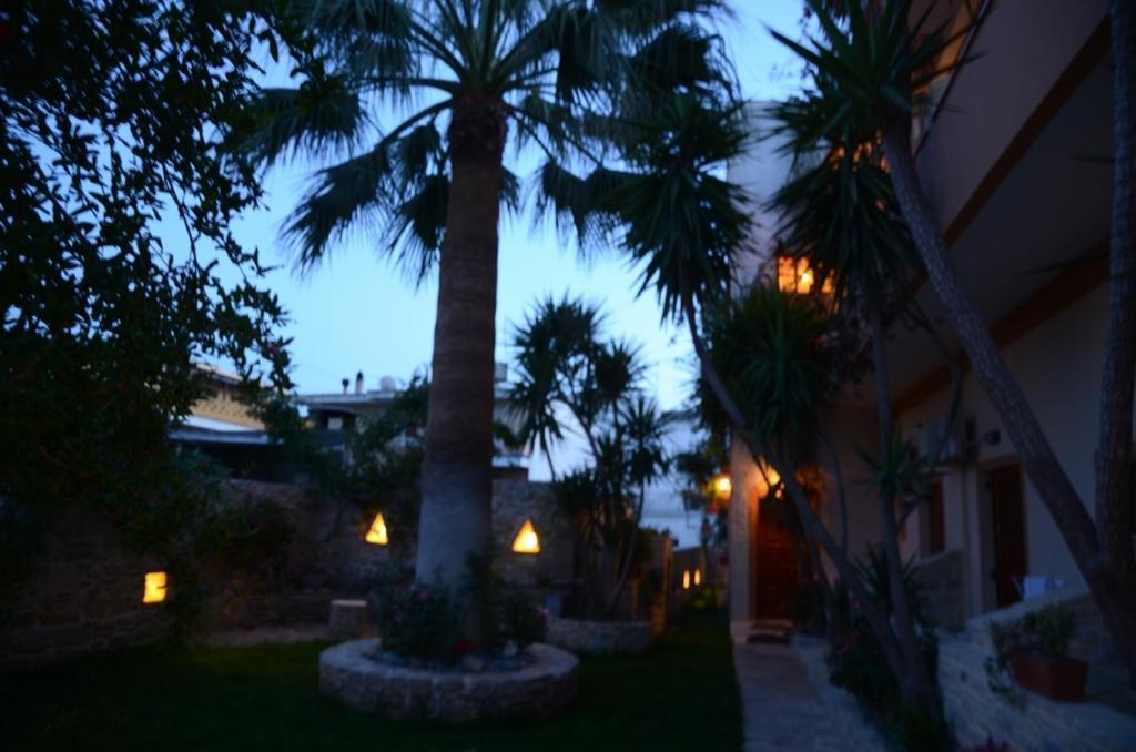 Aretoussa Guest house 3*