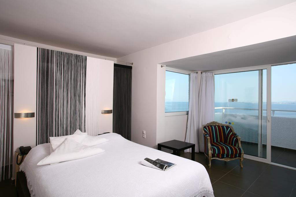 Hotel Pantokrator 3*