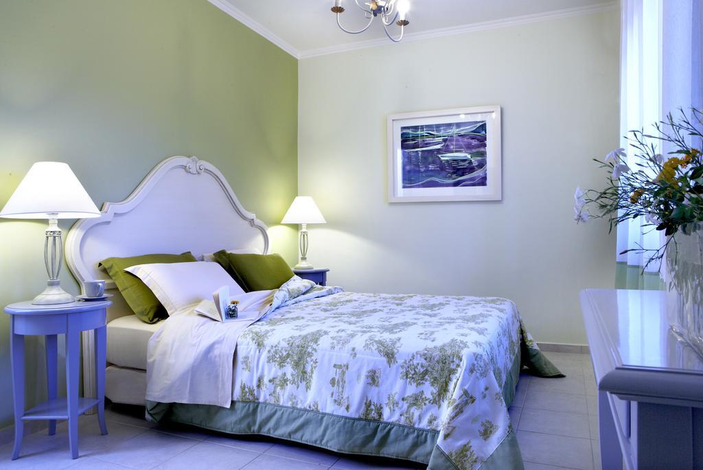 Avra Private Apartment
