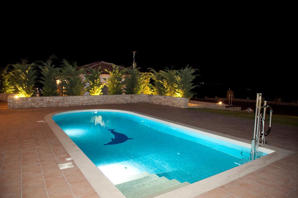 Ameadros Villa Mantzavinata