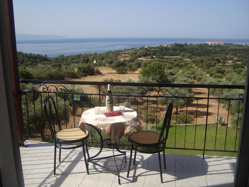 Elpida Apartment