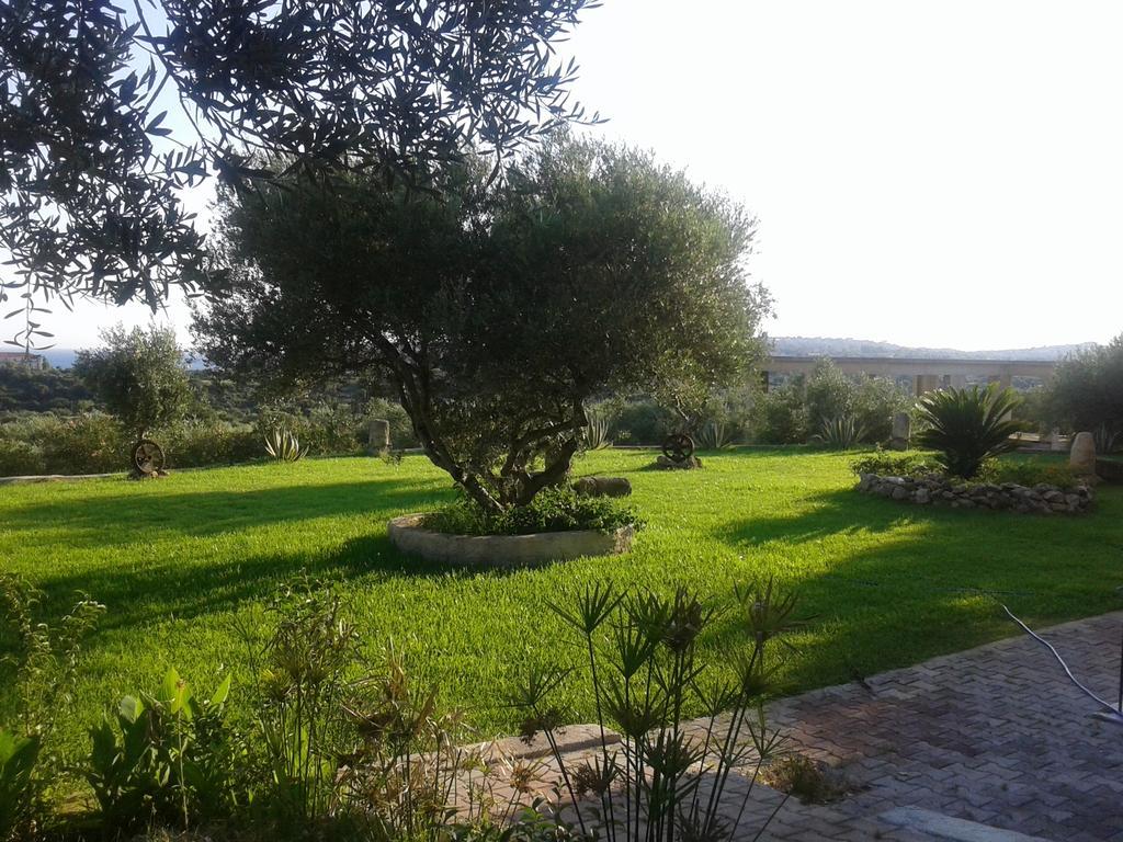 Elpida Trapezaki (Kefalonia)