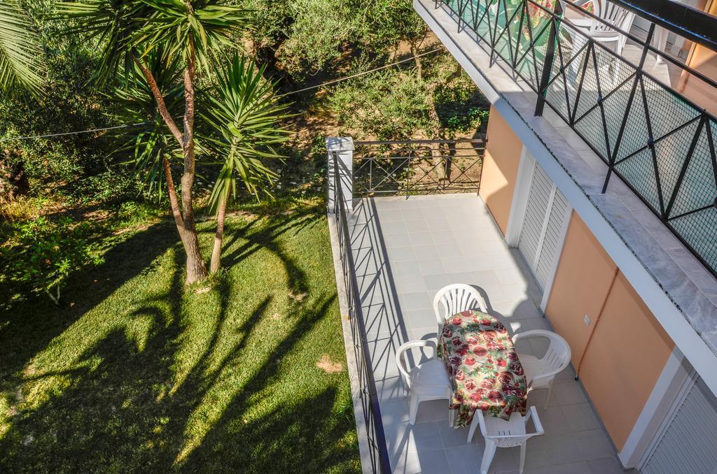 Olive Grove Apts *