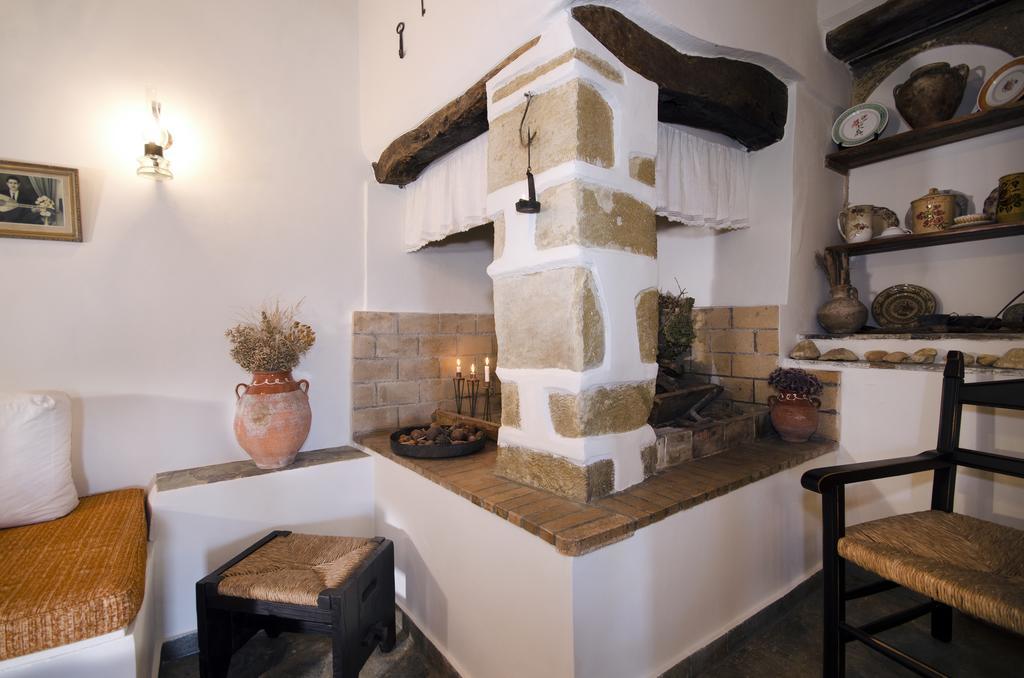 Kallimento-dimitra Holiday home *