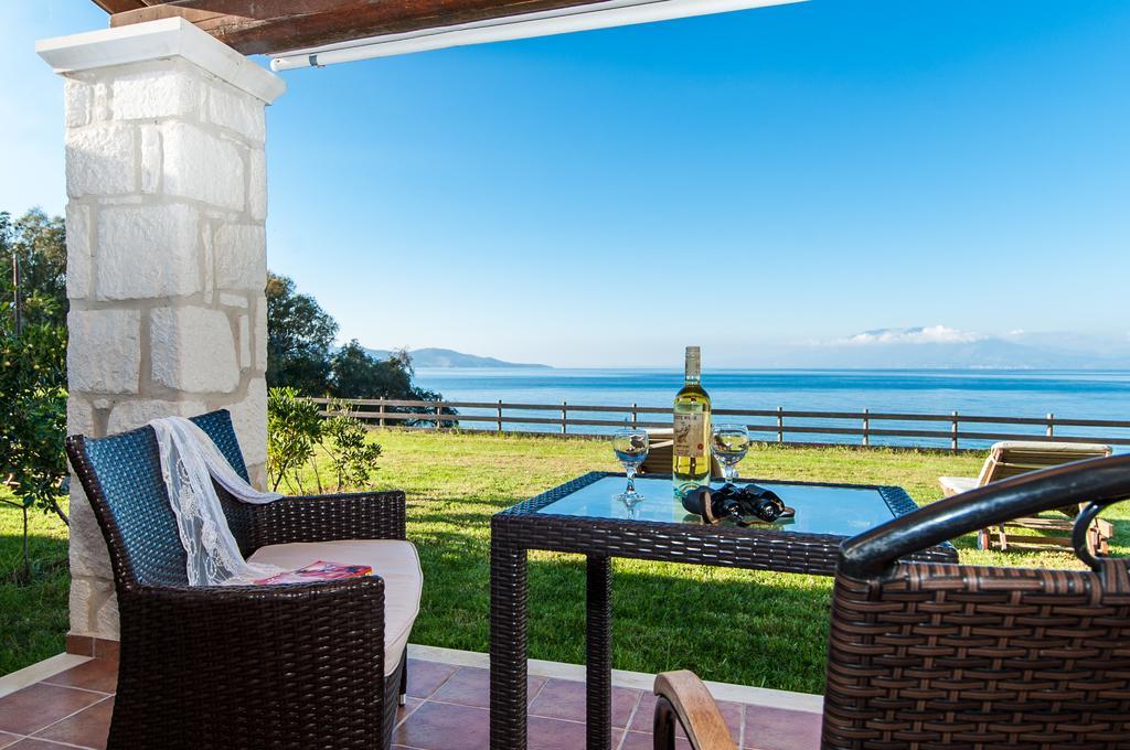 Holiday home Kavos Psarou Amoudi