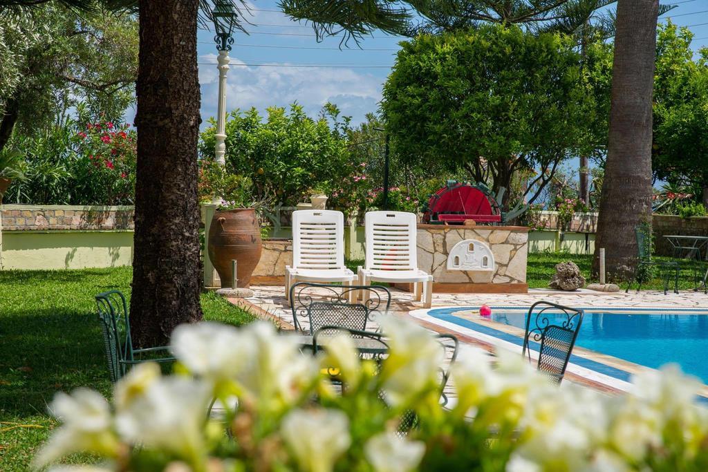 Apartment Of Roses Kommeno (Corfu)