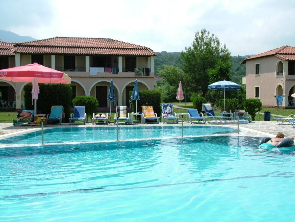 Hotel Kamari 2*