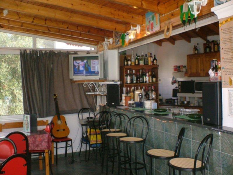 Gikas Apartment *